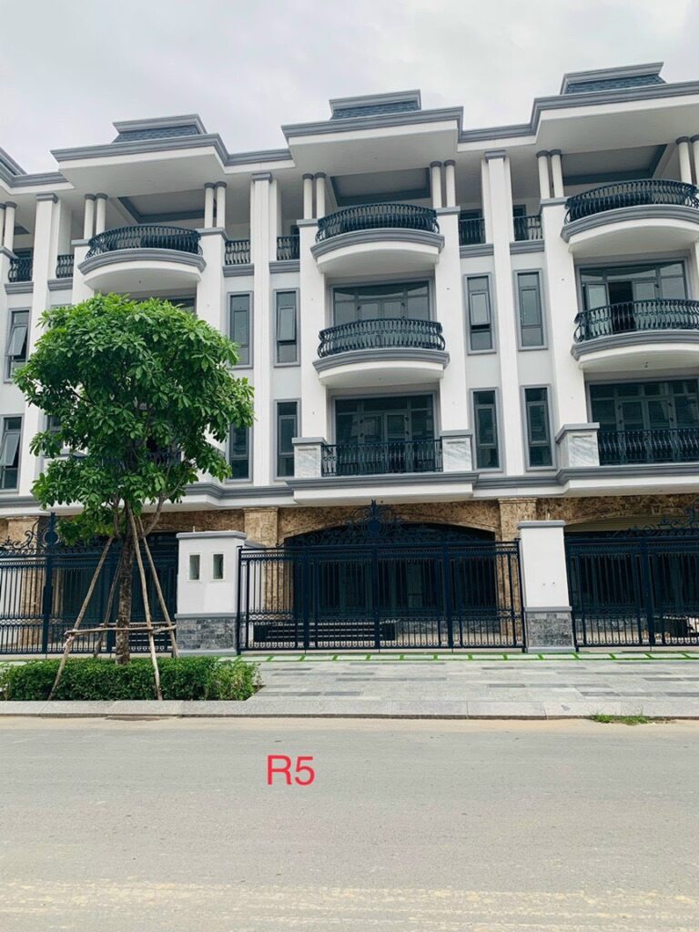 ban-nha-van-phuc-city-r6