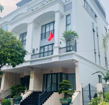 mua nha pho van phuc city 7m 18